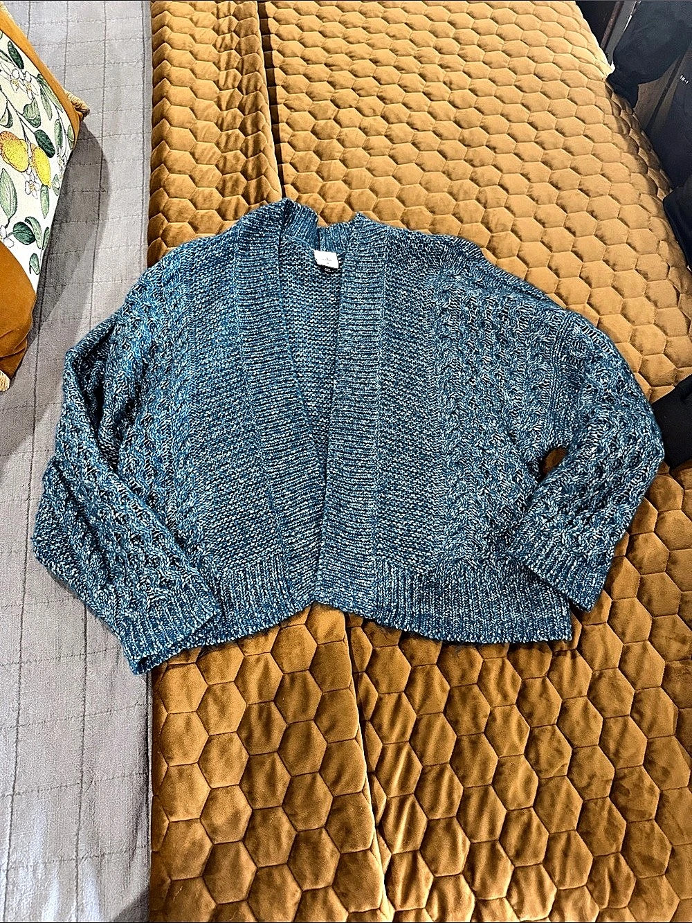 cabi Astral Cardigan Textured Knit Blue Medium